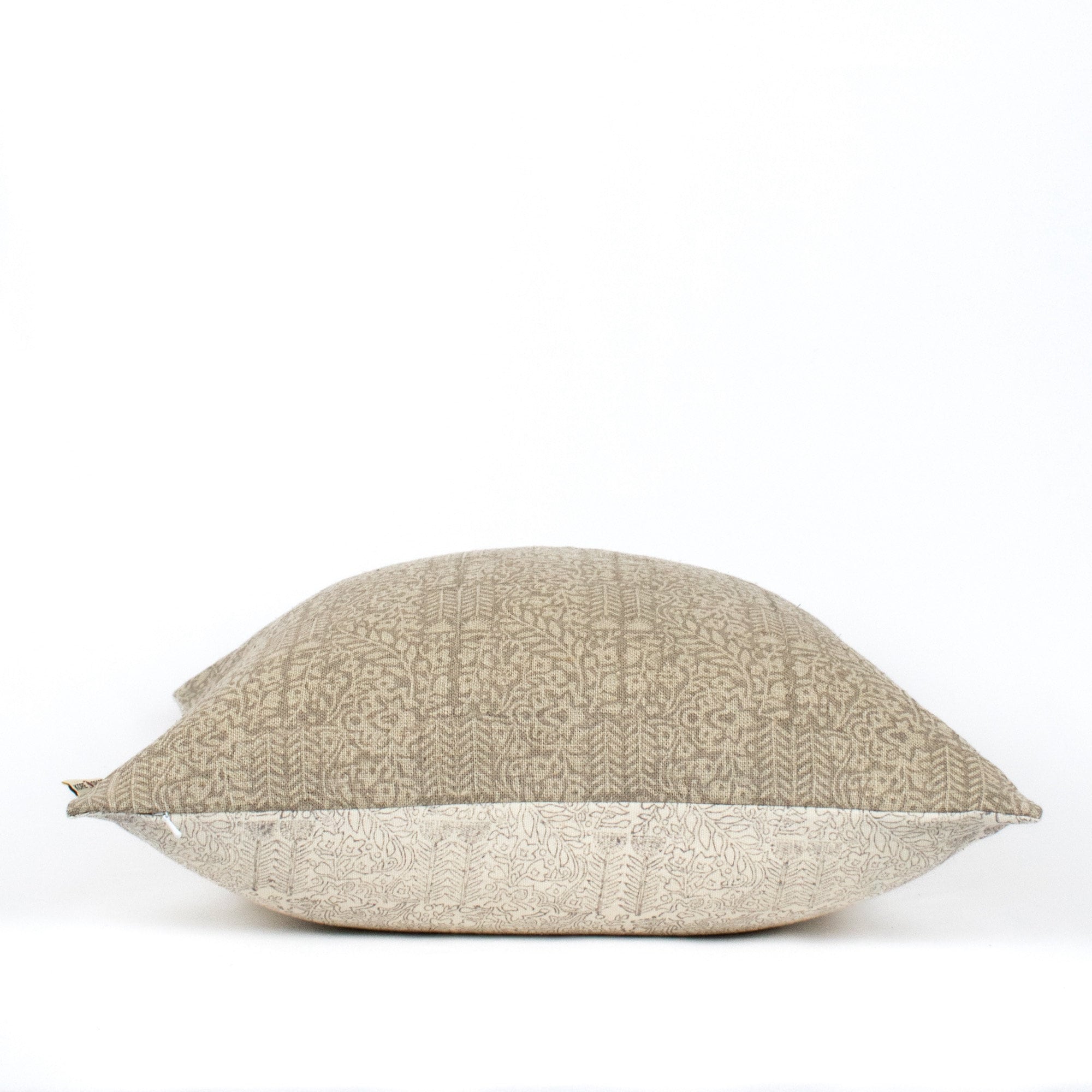 couch pillow decor